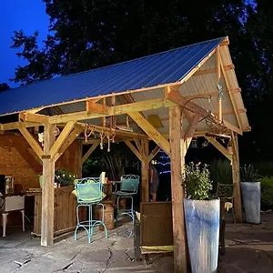 https://beach-haven-dog-friendly-farmette-great-for-2-couples.ocean-city-hotels.net