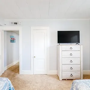 https://ocean-city-charmer.ocean-city-hotels.net