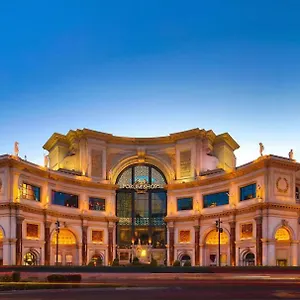 Отель Caesars Palace Vegas By Suiteness